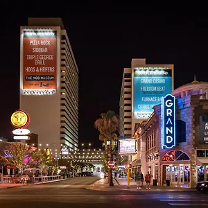 3* Szálloda Downtown Grand & Casino