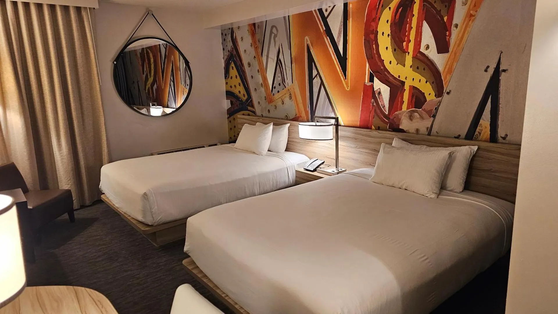 Coolest Bar Hoping Linq Casino Hotel Strip Las Vegas location