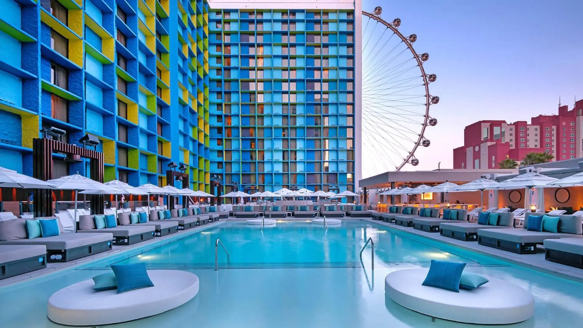 Coolest Bar Hoping Linq Casino Hotel Strip Las Vegas United States